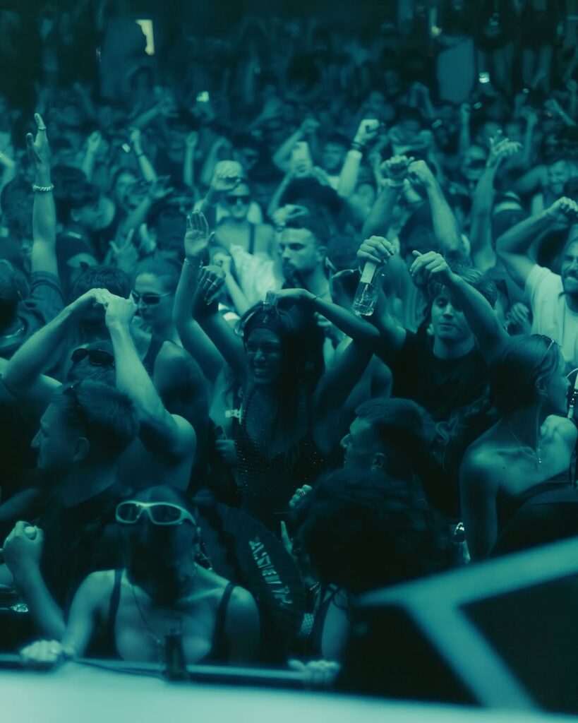 NDD-Last Sunday the music took us on a journey beyond time and sound. The dancefloor became our hom 3